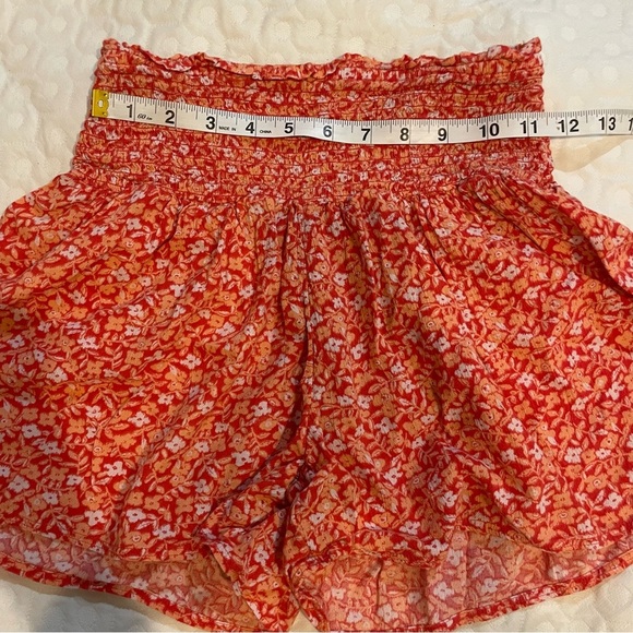 Aerie Flowy Smocked Floral Women's Shorts XS Cotton Blend Spring Summer Airy - Picture 4 of 10